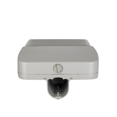 Alto estacionamiento exterior brillante impermeable que enciende el servicio de encargo 100w