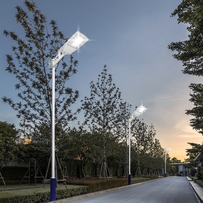 50W impermeable todo en uno integró la luz de calle solar 5200LM con poste