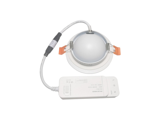 El cuerpo de aluminio de la lámpara ahuecó tecnología llevada ajustable de la MAZORCA de Downlights 7W CCT Taiji CSP