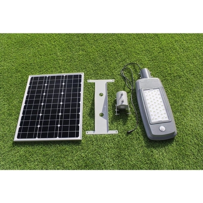 intensidad auto al aire libre accionada solar de las luces de calle 6000lm 40w IP65 12V controlada