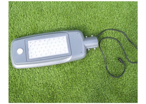 aprobación solar automática de RoHS del CE de la luz de calle 7800-9000LM IP65 60W 140LM/W